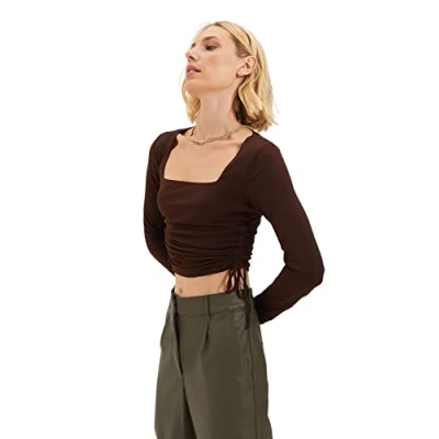 Afbeelding van Trendyol Grijze Vierkante Hals Geplooide Gedetailleerde Aansluitende Crop Rekbare Gebreide Blouse Twoaw22Bz0263