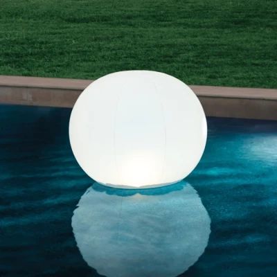 Afbeelding van Intex Drijvende LED Lichtbal Meerkleurig Met USB oplaadkabel Decoratie voor in Hottub of Zwembad Zwembadverlichting Rond 86 x 33 cm