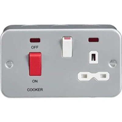 Afbeelding van Metalen bekleed 2G 45A DP fornuisschakelaar en 13A schakelstopcontact met neon