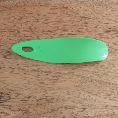 Afbeelding van Ergonomische schoenlepel 15cm lang Licht gras groen Duitse kwaliteit kunststof van het merk Nico
