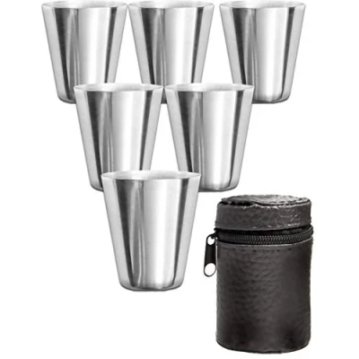 Afbeelding van Outdoor Saxx® 6 delige roestvrijstalen tumbler set, onbreekbare shotglaasjes, metalen met leren zakje, ideaal heupfles accessoire, geweldig cadeau idee.
