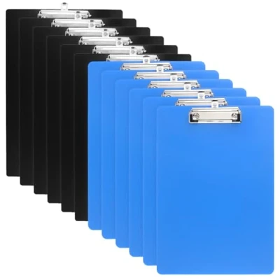 Afbeelding van MUKLEI 12 stuks A4 kunststof klembord, multipack klemborden met laag profiel clip, zware klembord papierhouder schrijfbord voor document, formulier, memo, 315 x 220 mm, blauw en zwart