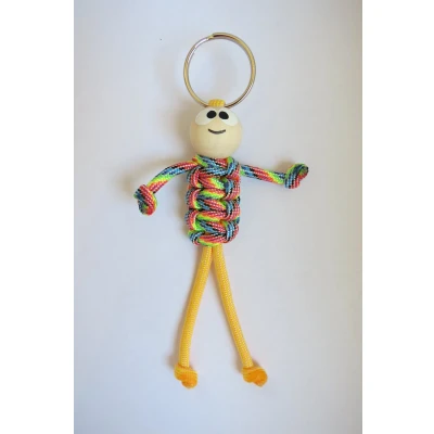Afbeelding van Gelukspoppetje Regenboog Licht Abricot Sleutelhanger