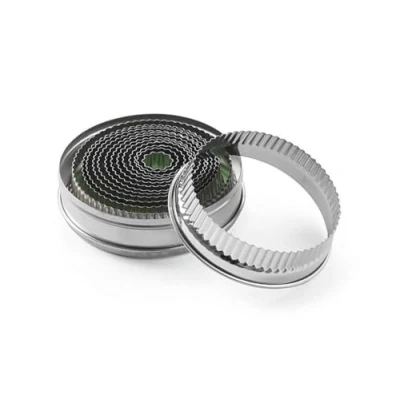 Afbeelding van HENDI 674413 Uitsteekvorm set met kartelrand, (H)35 mm, diametro 18 108 mm