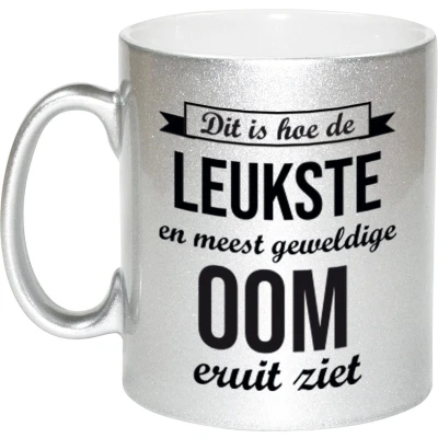 Afbeelding van Leukste en meest geweldige oom cadeau mok / beker zilverglanzend 330 ml feest mokken