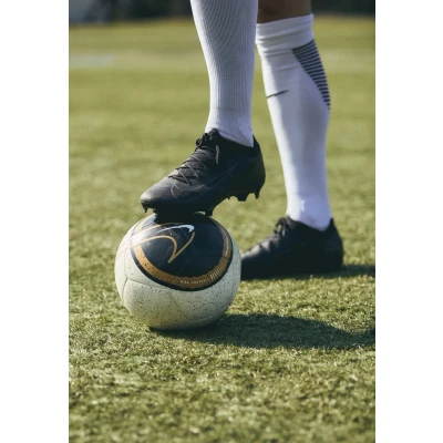 Afbeelding van Nike Zoom Vapor 16 Pro FG Voetbalschoenen Maat 39