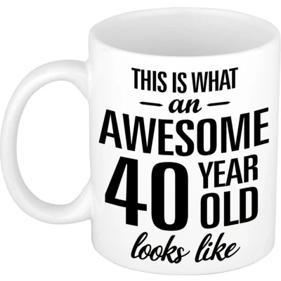 Afbeelding van Awesome 40 year cadeau mok / verjaardag beker 300 ml feest mokken