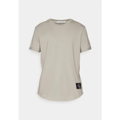Afbeelding van Calvin Klein Jeans Badge TURN UP Sleeve Tshirt basic, Heren, Maat: XXS, Elephant skin