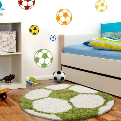 Afbeelding van Rond Kindervloerkleed Voetbal 120cm Groen 123vloerkleed.nl is de online webshop voor vloerkleden en woonaccessoires.