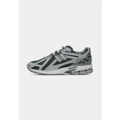 Afbeelding van new balance Sneakers laag grijs / zwart