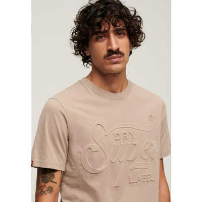 Afbeelding van Superdry Mannen Archive T shirt met Print en Reliëfopdruk Beige Grootte: Xxl