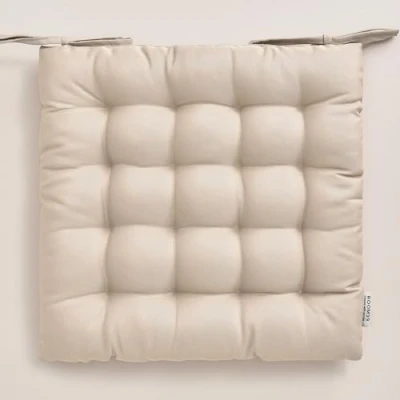 Afbeelding van ROOM99 Aura Stoelkussen 40 x cm zitkussen met banden sierkussen stoel vloer vloerkussen kussen buiten binnen woonkamer crème