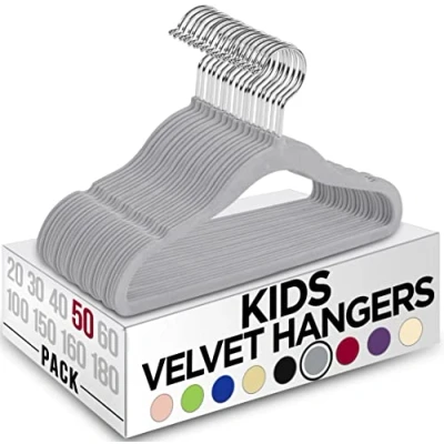 Afbeelding van Utopia Home Velvet Hangers voor kinderen, 50 stuks, duurzaam, 29,5 cm, dagelijks gebruik, grijs