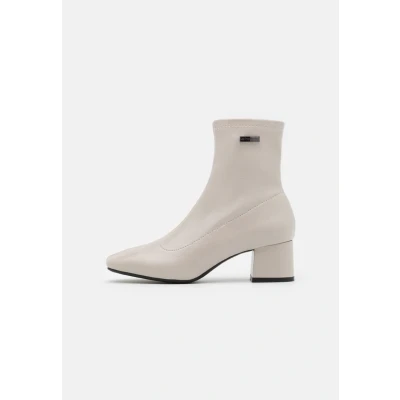 Afbeelding van Les Tropeziennes par M Belarbi Daniela Korte laarzen blanc, Dames, Maat: 40, Blanc Textiel