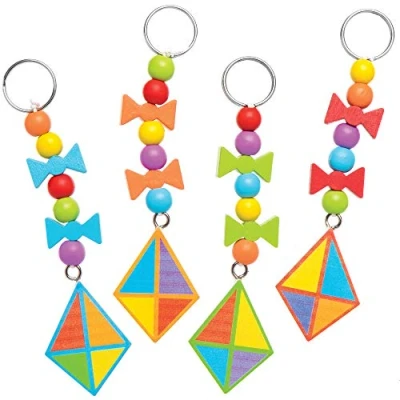 Afbeelding van Baker Ross Vlieger Sleutelhanger en Tassen Hanger van Hout (Set 4) Knutselspullen voor Kinderen