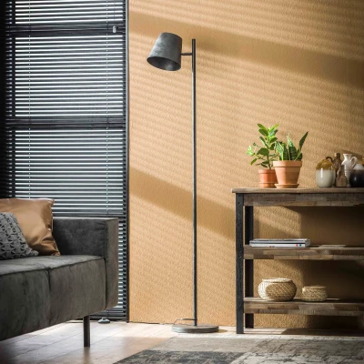 Afbeelding van Vloerlamp Annaburg met verstelbare metalen kap