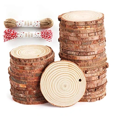Afbeelding van ilauke 50 Stuks Natuurlijke Hout Plakjes,Houten Log Schijven 6 7cm Geboord Gat en Natuurlijk Jute Touw +10m Katoenen voor Houten Bruiloft Middenstukken Kerstmis Decoratie Boomschijf