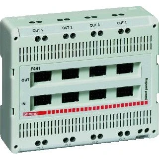 Afbeelding van Legrand videoverdeler 2 draads 6modules din 4 ingangen uitgangen btf441
