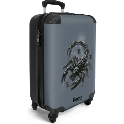 Afbeelding van NoBoringSuitcases.com® Handbagage koffer lichtgewicht Reiskoffer trolley Blauw met zwarte schorpioen Rolkoffer wieltjes Past binnen 55x40x20 en 55x35x25