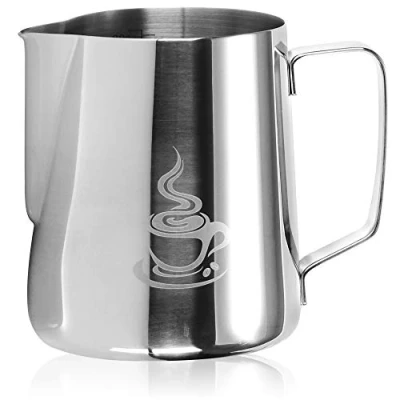 Afbeelding van COM FOUR® melkkan roestvrijstalen om op te schuimen melkopschuimkan 600 ml met tuit en maatverdeling (zilverkleurig 600ml)
