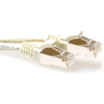 Afbeelding van ACT FB7403 LSZH SFTP CAT6A Patchkabel Snagless Ivoor 3 meter
