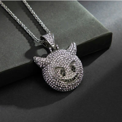 Afbeelding van Little Devil Smile hanger met ketting Zwart