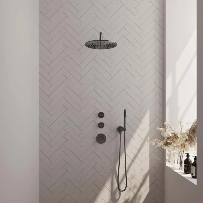 Afbeelding van Brauer Gunmetal Carving Regendouchesets inbouw hoofddouche 30cm Wandarm met inbouwdeel knoppen handdouche Staaf 1 stand PVD
