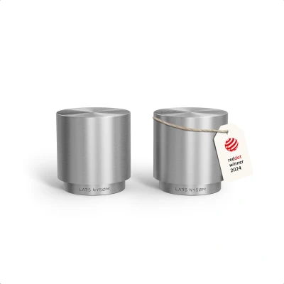 Afbeelding van LARS NYSØM &#039;Svæve&#039; Set Roestvrijstalen Peper en Zoutstel Modern Minimalistisch Ontwerp Eenvoudig Navullen Stainless Steel