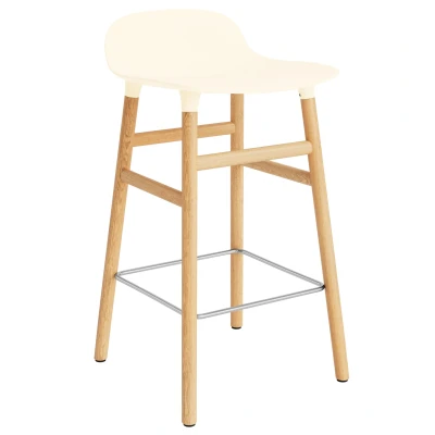 Afbeelding van Normann Copenhagen Form Barstool Barkruk 65cm Met Eiken Onderstel Creme