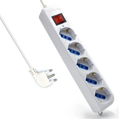 Afbeelding van Meervoudige stekkerdoos met 5 stopcontacten, Italiaanse stopcontacten 10 A/16 A en Schuko (Duits) stekker 16 vermogen 250 V/2500 W kabel 1,5 meter,