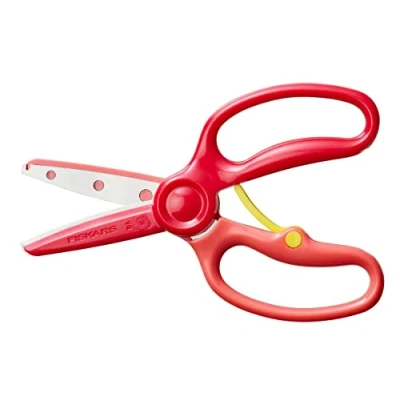Afbeelding van Fiskars Kinderschaar, vanaf 3 jaar, om te leren knippen, lengte: 13 cm, metalen blad met kunststof coating/kunststof greep, rood, Training, 1064067