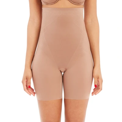 Afbeelding van SPANX seamless medium corrigerende High Waisted Mid Thigh short beige