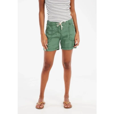 Afbeelding van Protest straight regular waist casual short groen