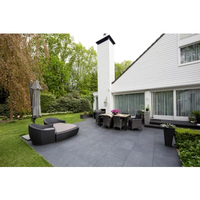 Afbeelding van MBI De Steenmeesters GeoCeramica 80x80x4 Impasto Negro Waterdoorvoerende onderlaag