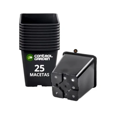 Afbeelding van CONTROL GARDEN Set van 25 zwarte vierkante bloempotten voor planten, 8 x 7 cm, kunststof potten bloemen en zaaien, ideaal binnen buiten, bloemen, stekken zaden