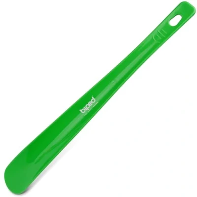 Afbeelding van Kunststof schoenlepel 35 cm met ophangoog z1555 (groen)
