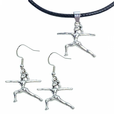 Afbeelding van 2 Delige ketting zilveren oorbellen turnen dance Charme Bijoux