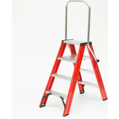 Afbeelding van Kelfort Magazijntrap Magnus, met beugel, 2x4 treden
