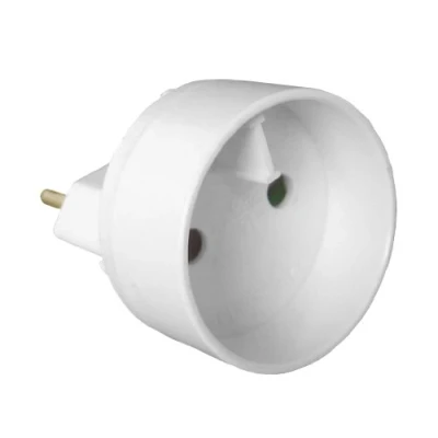 Afbeelding van Elektrische adapter/transformator met aarding stekker 6 A op bus 16 wit Zenitech