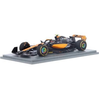 Afbeelding van McLaren MCL60 Spark Modelauto 1:43 2023 Lando Norris F1 Team S8940 Las Vegas GP