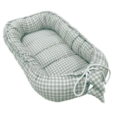 Afbeelding van molis&amp;co. Babynest 90 x 50 cm. Cradle Reducer of co slaapnest voor baby&#039;s. Katoen. Draagbaar reisbed pasgeborenen. Mint Tea. Oeko Tex 100
