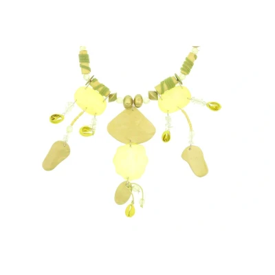 Afbeelding van Behave Ketting groen met hangers en kleine schelpjes 45 cm