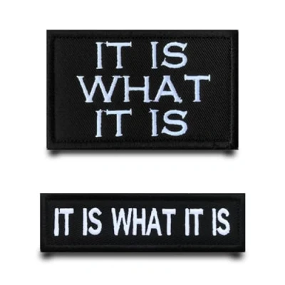 Afbeelding van 2 stuks &quot;It Is What It Is&quot; grappige vlagpatch afneembare patches met klittenbandsluiting applicatie tactische militaire patch voor tassen kleding badge vest rugzakken jas