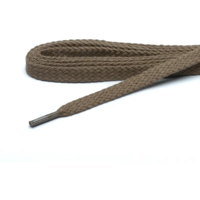 Afbeelding van Cordial schoenveters leverbeige plat veterlengte 70 cm 4 6 gaatjes