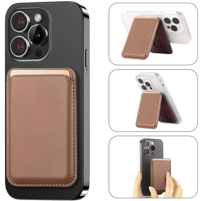 Afbeelding van Casemania Portemonnee Pasjeshouder Bruin Wallet Case Geschikt voor MagSafe Magnetische Kaarthouder met Standaard iPhone 12/13/14/15/16/Plus/Pro/Pro Max