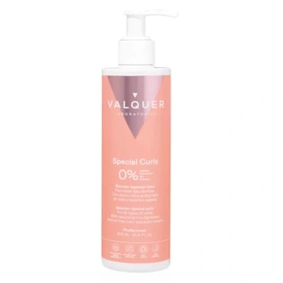 Afbeelding van Valquer Professional │ Speciale krullenbooster, Curly Girl methode, voor krullend haar, sulfaatvrij, zoutvrij, veganistisch perfecte krullen, tot 96% van natuurlijke oorsprong 300 ml