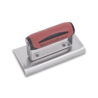 Afbeelding van Marshalltown randtroffel met gebogen uiteinde, R 10mm, L 13 mm, DuraSoft handvat, gemaakt van koolstofstaal, afmetingen: 152x102 mm