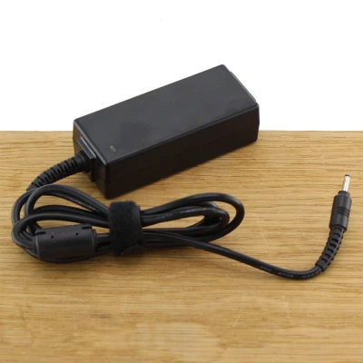 Afbeelding van Blu Basic Laptop Adapter 45W