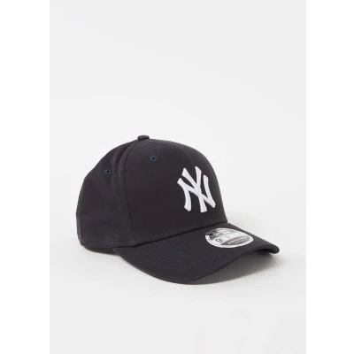 Afbeelding van New Era heren Pet met York Yankees borduring in de kleur Donkerblauw, maat: M/L