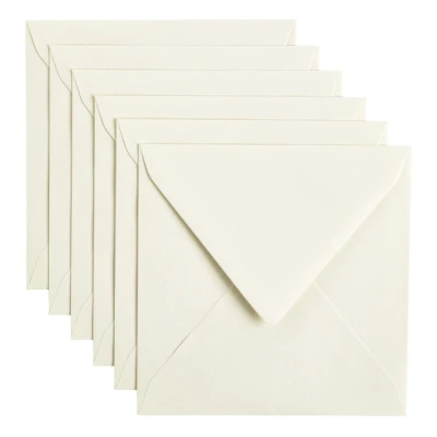 Afbeelding van Envelop Papicolor 140x140mm anjerwit
